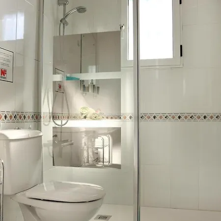 דירה Amazing In *